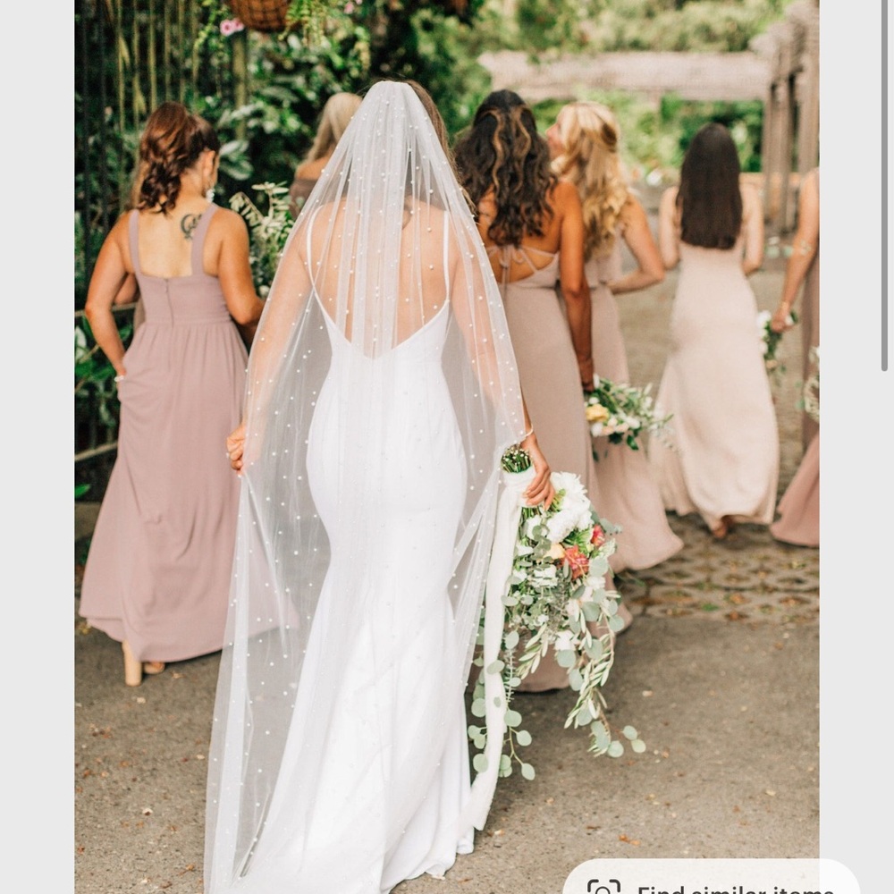 Wedding Veil with Pearls Chapel Length